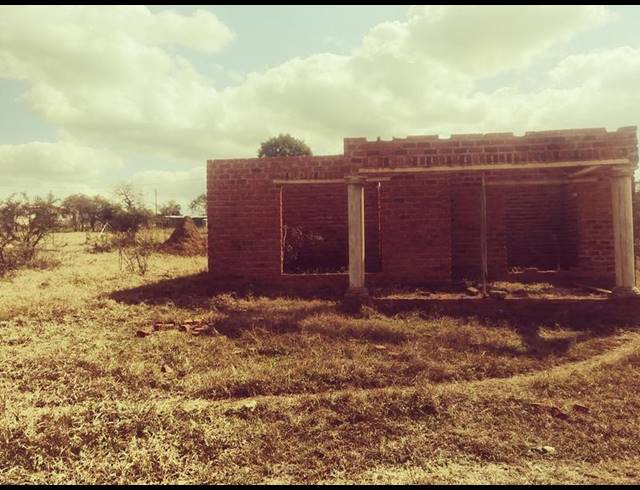 2 BEDROOM HOUSE FOR SALE IN MANGONDI
